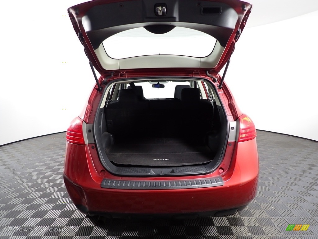 2010 Rogue S AWD - Venom Red / Black photo #6