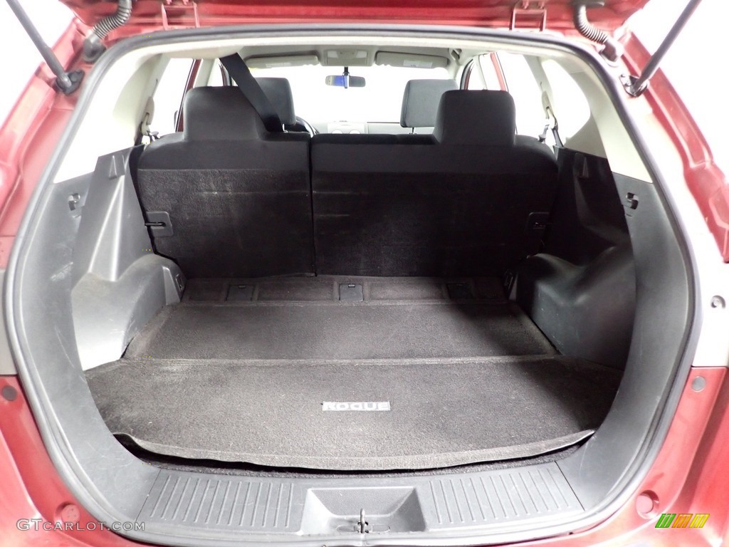 2010 Rogue S AWD - Venom Red / Black photo #7