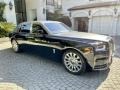 Black/Jubilee Silver 2019 Rolls-Royce Phantom Standard Phantom Model Exterior
