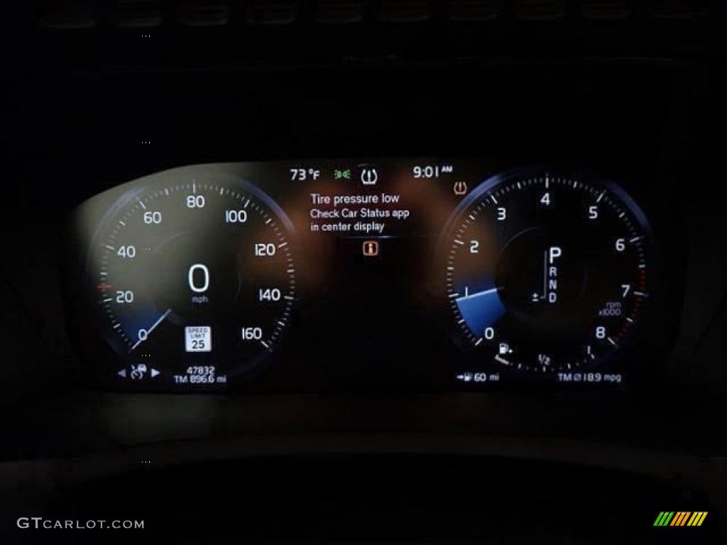 2022 Volvo XC90 T6 AWD Inscription Gauges Photos