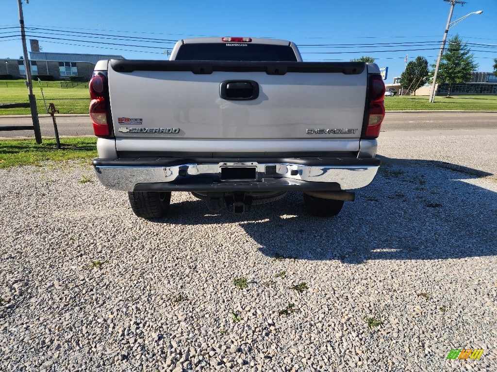 2005 Silverado 1500 Z71 Extended Cab 4x4 - Silver Birch Metallic / Dark Charcoal photo #6