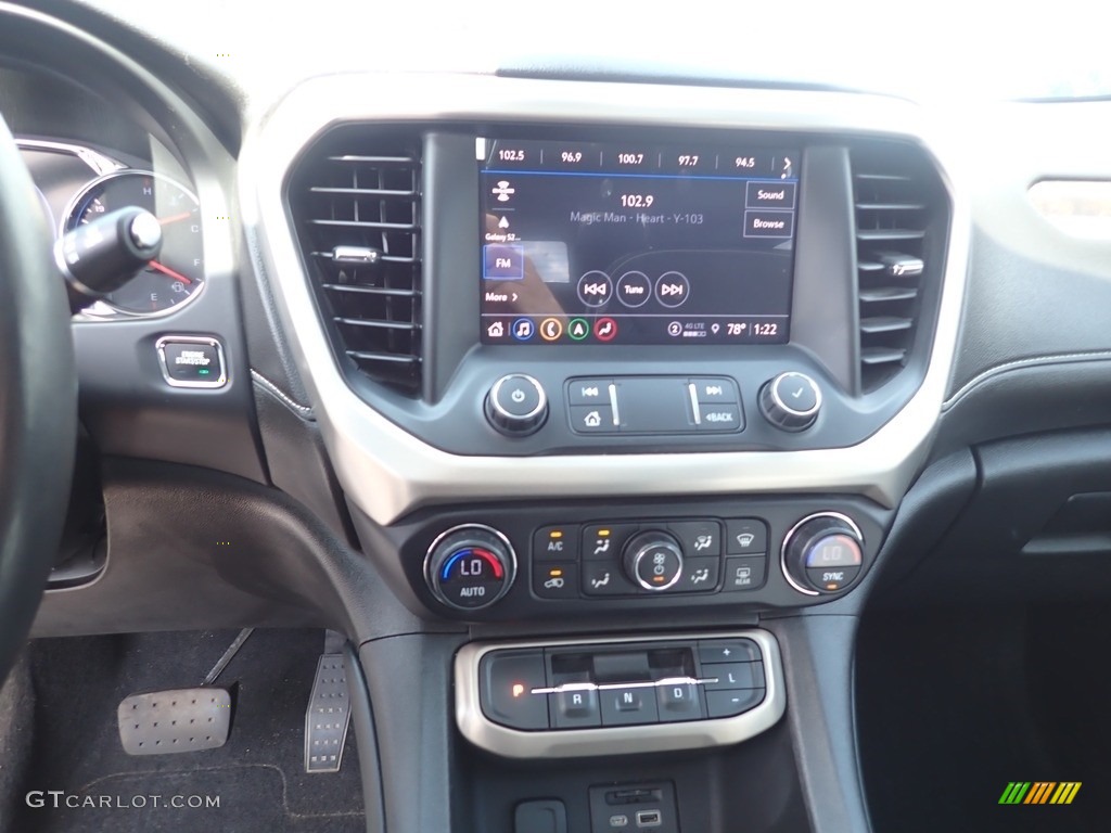 2022 GMC Acadia Denali AWD Controls Photo #146400206