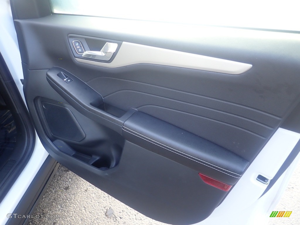 2021 Escape SE 4WD - Star White Metallic Tri-Coat / Ebony photo #15