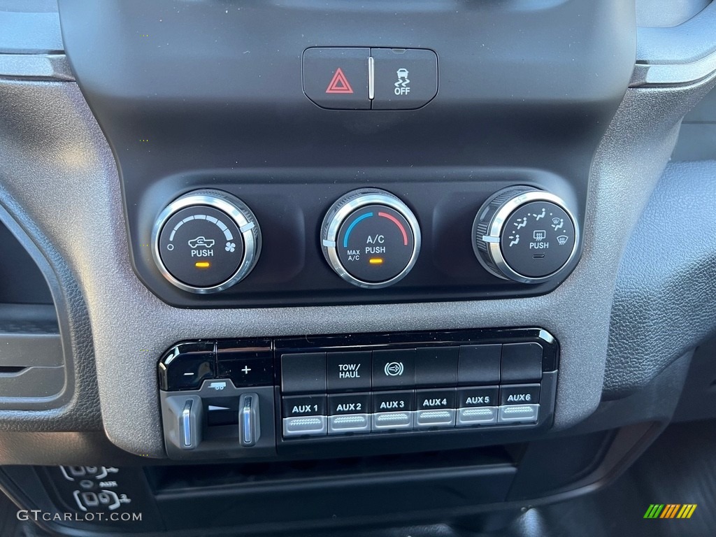 2023 Ram 3500 Tradesman Crew Cab Controls Photos