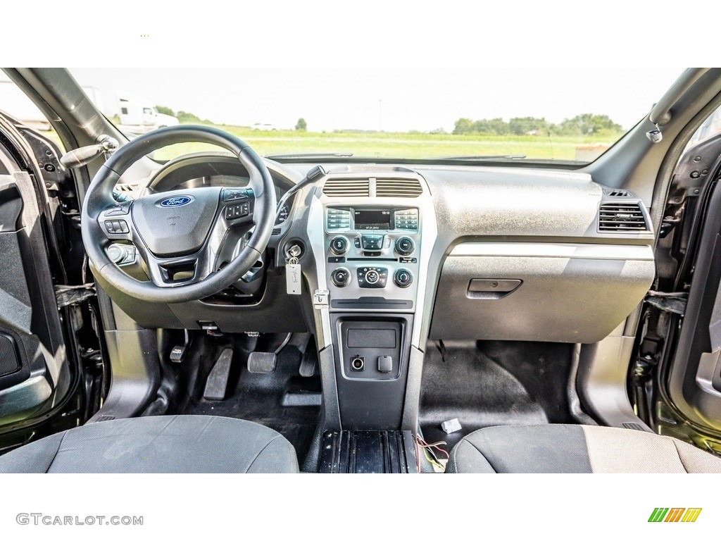 2015 Explorer Police Interceptor 4WD - Shadow Black / Charcoal Black photo #26