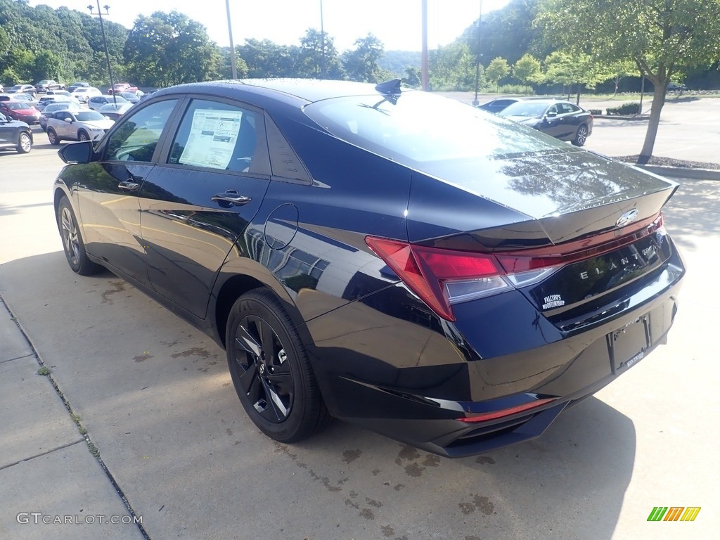 2023 Elantra SEL - Phantom Black / Black photo #5