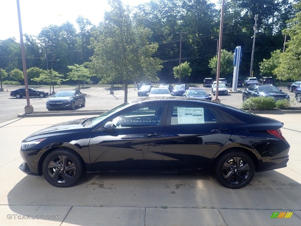 2023 Elantra SEL - Phantom Black / Black photo #6