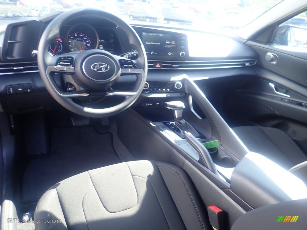 2023 Elantra SEL - Phantom Black / Black photo #13