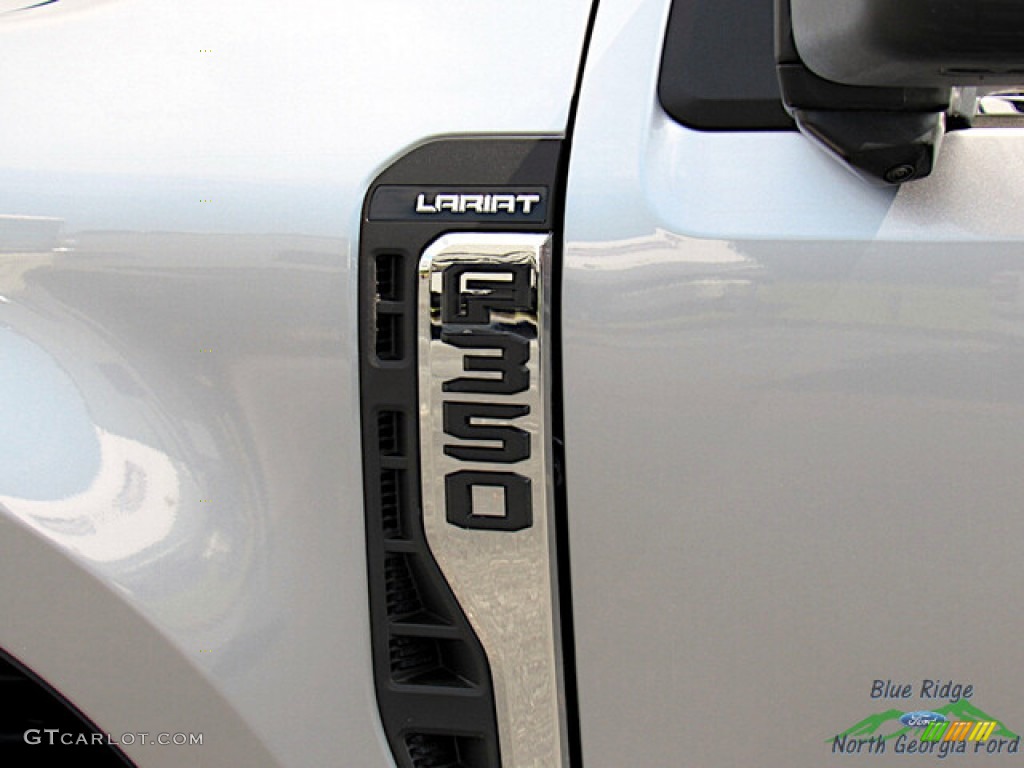 2023 Ford F350 Super Duty Lariat Crew Cab 4x4 Marks and Logos Photo #146403212