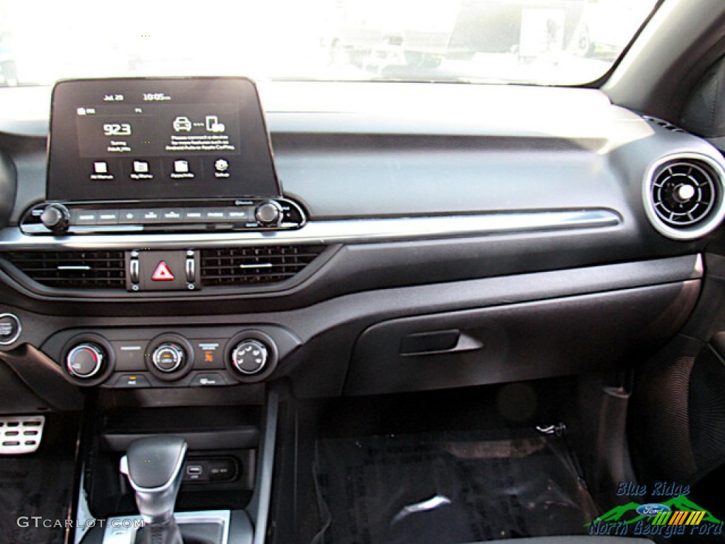 2021 Forte GT-Line - Aurora Black / Black photo #15