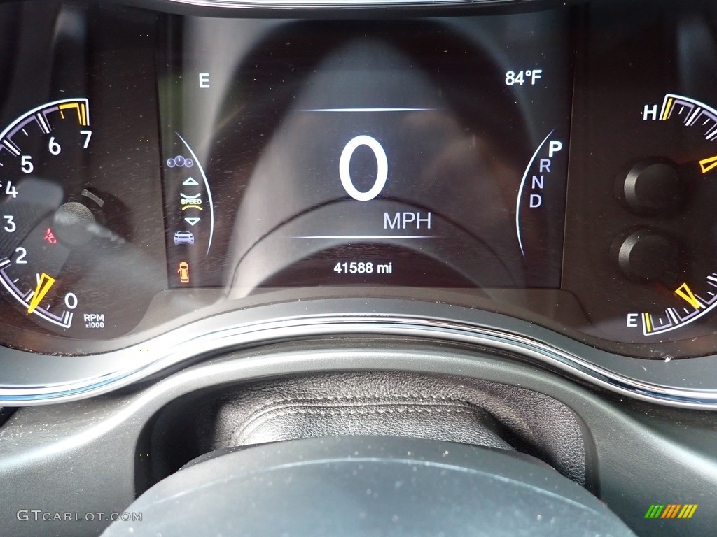 2020 Jeep Grand Cherokee Limited 4x4 Gauges Photos