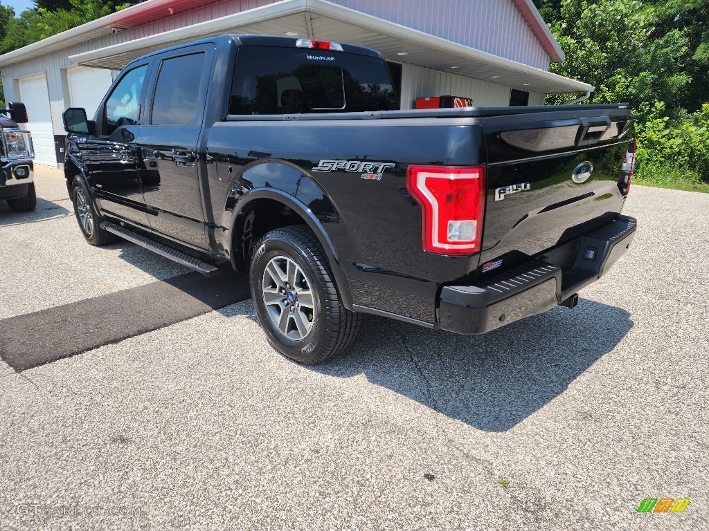2016 F150 XLT SuperCrew 4x4 - Shadow Black / Black photo #2