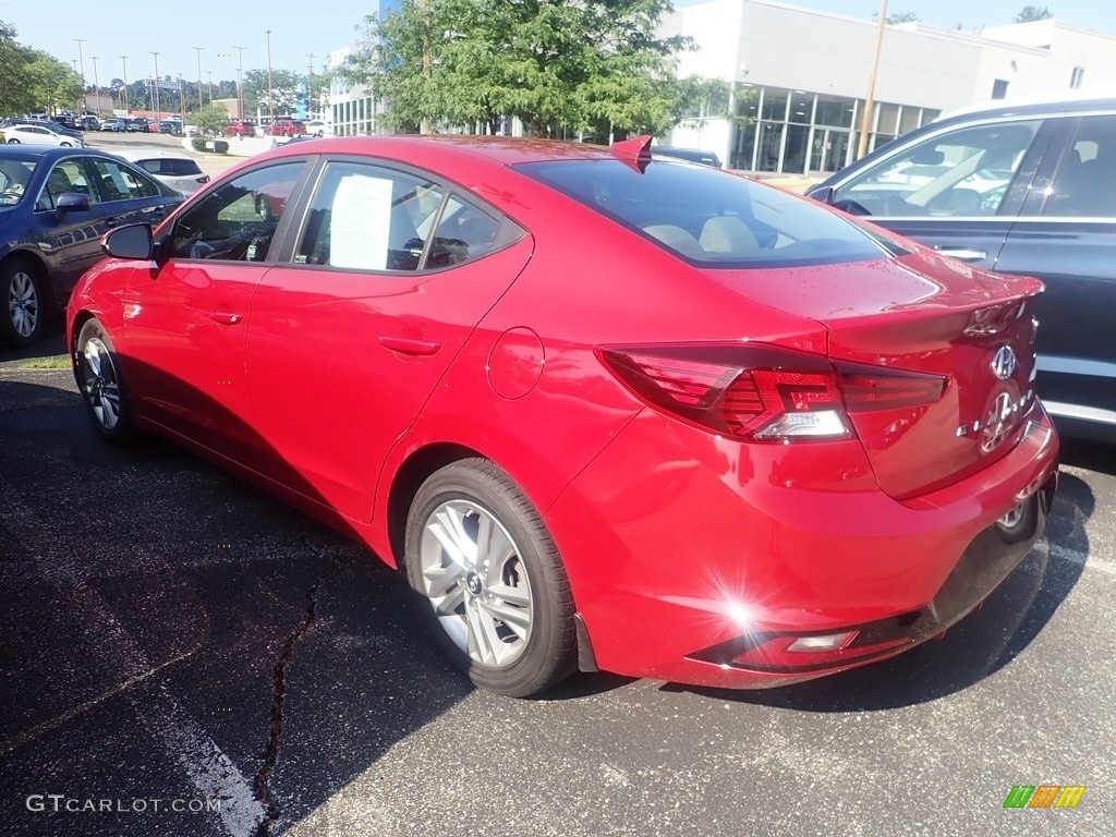 2019 Elantra SEL - Scarlet Red / Gray photo #2