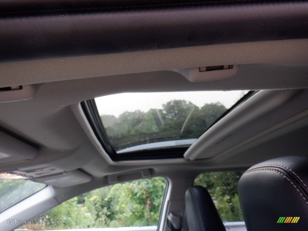 2015 RAV4 Limited AWD - Black / Black photo #18