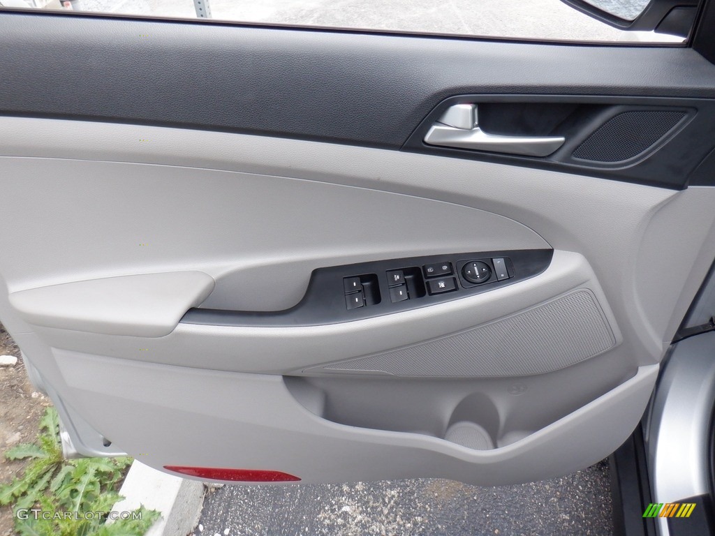 2019 Hyundai Tucson Value AWD Door Panel Photos