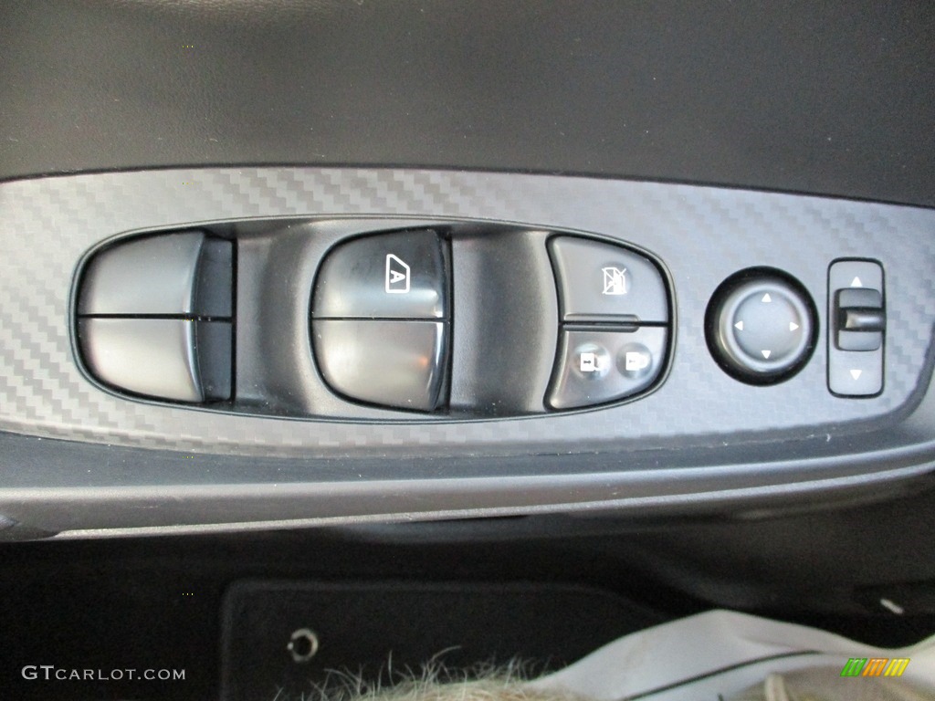 2020 Sentra SV - Fresh Powder / Charcoal photo #19