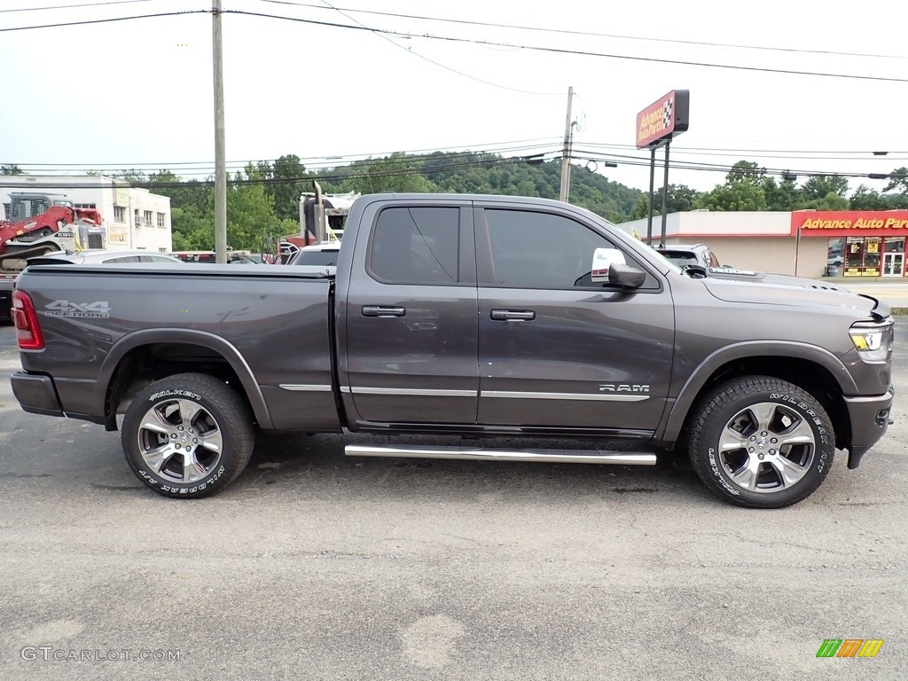 2019 1500 Laramie Quad Cab 4x4 - Granite Crystal Metallic / Black photo #7