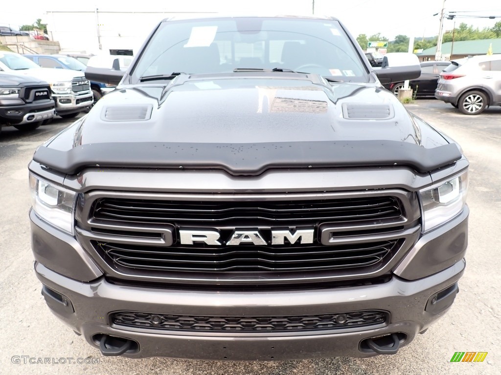 2019 1500 Laramie Quad Cab 4x4 - Granite Crystal Metallic / Black photo #9