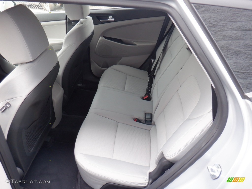 2019 Tucson Value AWD - Molten Silver / Gray photo #30