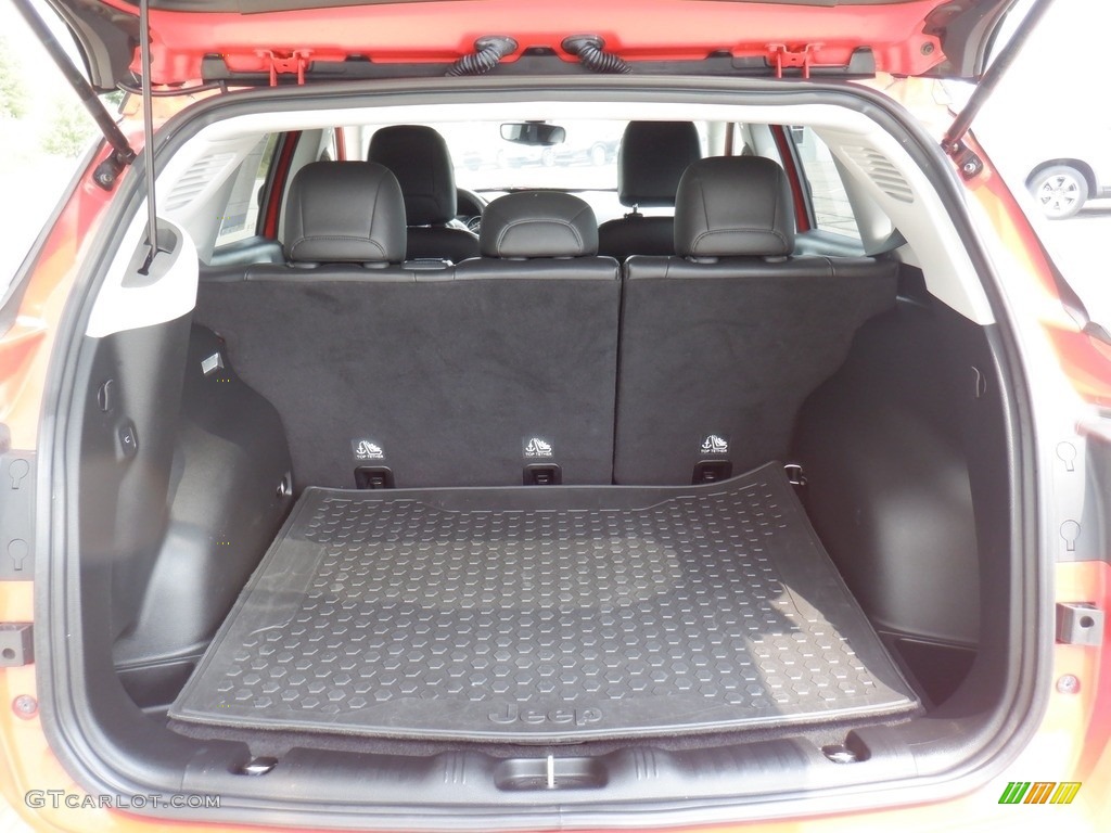2017 Compass Trailhawk 4x4 - Spitfire Orange / Black/Ruby Red photo #38