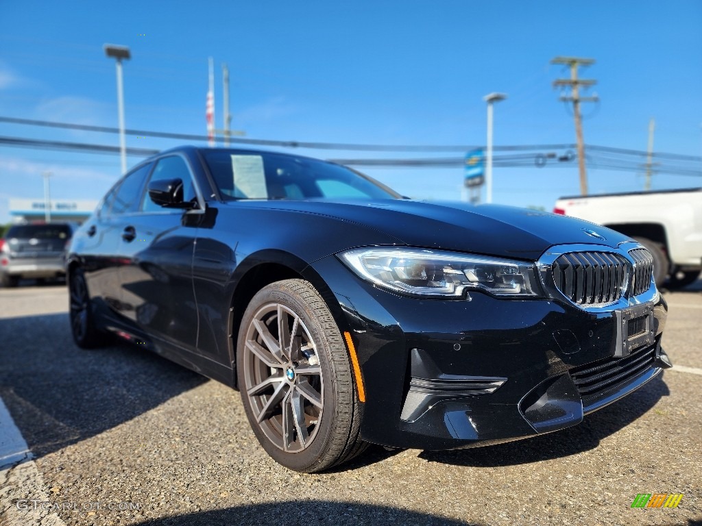 2022 3 Series 330i xDrive Sedan - Jet Black / Canberra Beige photo #2