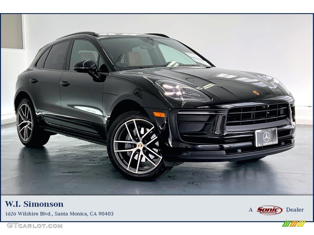 2022 Macan  - Black / Beige photo #1