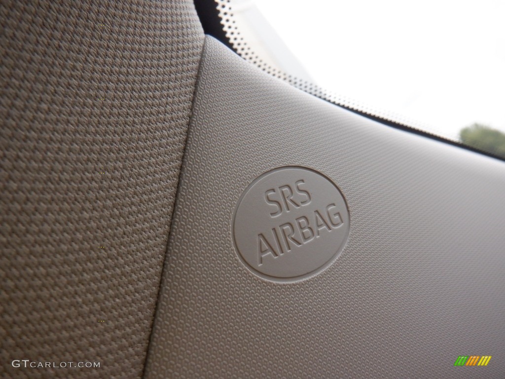 2022 RAV4 XLE Premium AWD - Midnight Black Metallic / Black photo #19