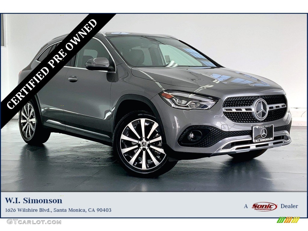 2021 GLA 250 - Mountain Grey Metallic / Black photo #1