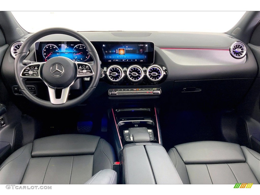 2021 GLA 250 - Mountain Grey Metallic / Black photo #15