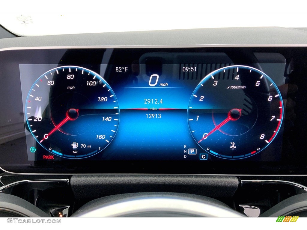 2021 GLA 250 - Mountain Grey Metallic / Black photo #23