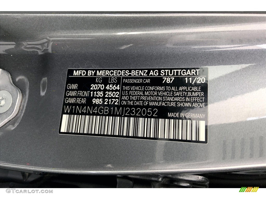 2021 GLA 250 - Mountain Grey Metallic / Black photo #33