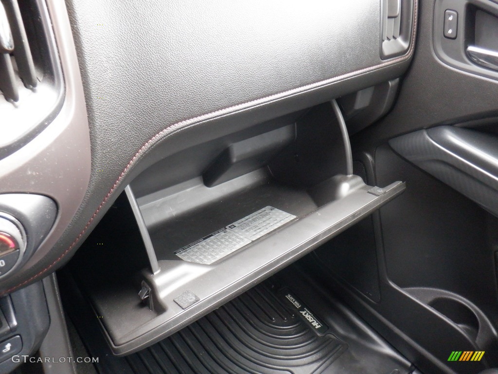 2015 Canyon SLE Crew Cab 4x4 - Onyx Black / Jet Black photo #31