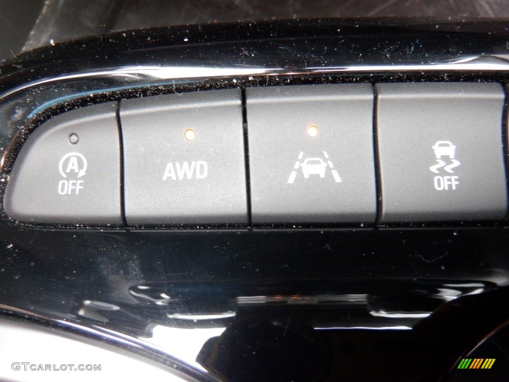 2020 Buick Encore GX Essence AWD Controls Photo #146415377