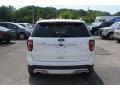 2017 White Platinum Ford Explorer XLT 4WD  photo #4