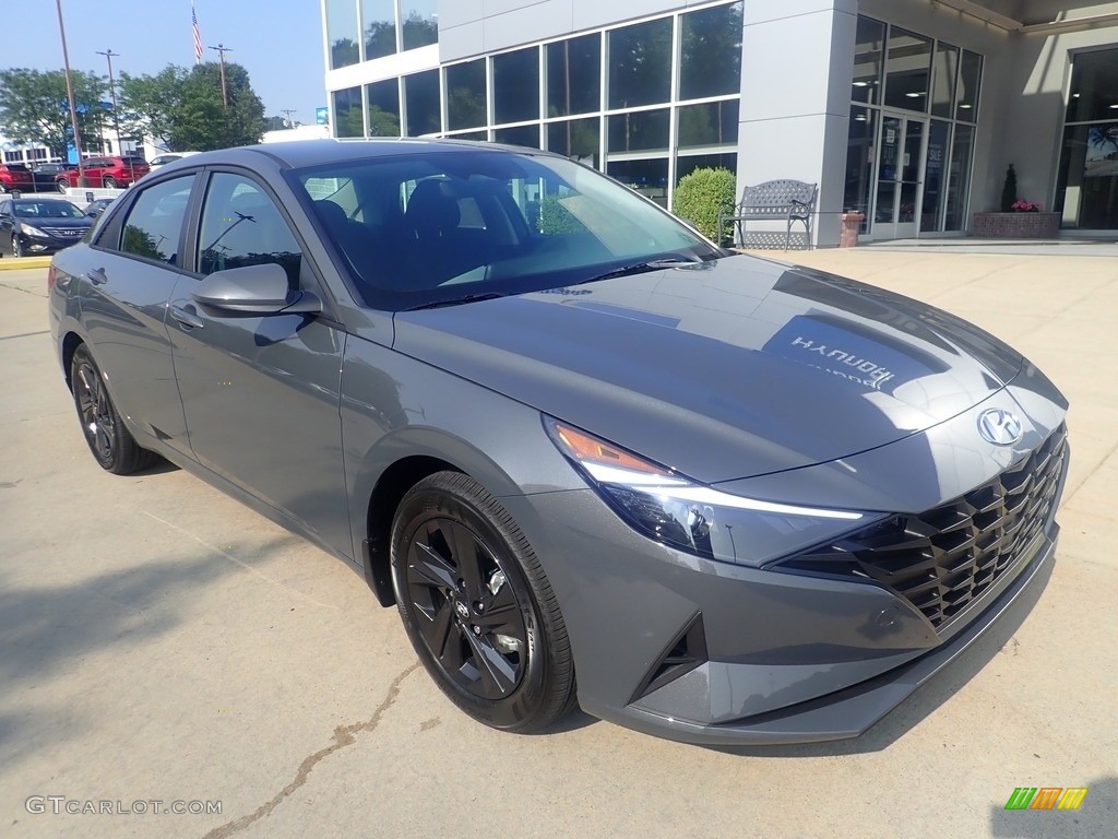 2023 Elantra SEL - Ecotronic Gray / Black photo #9