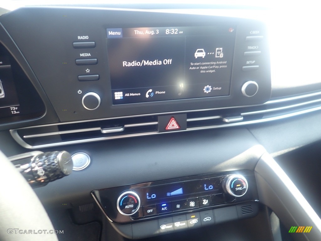 2023 Elantra SEL - Ecotronic Gray / Black photo #17