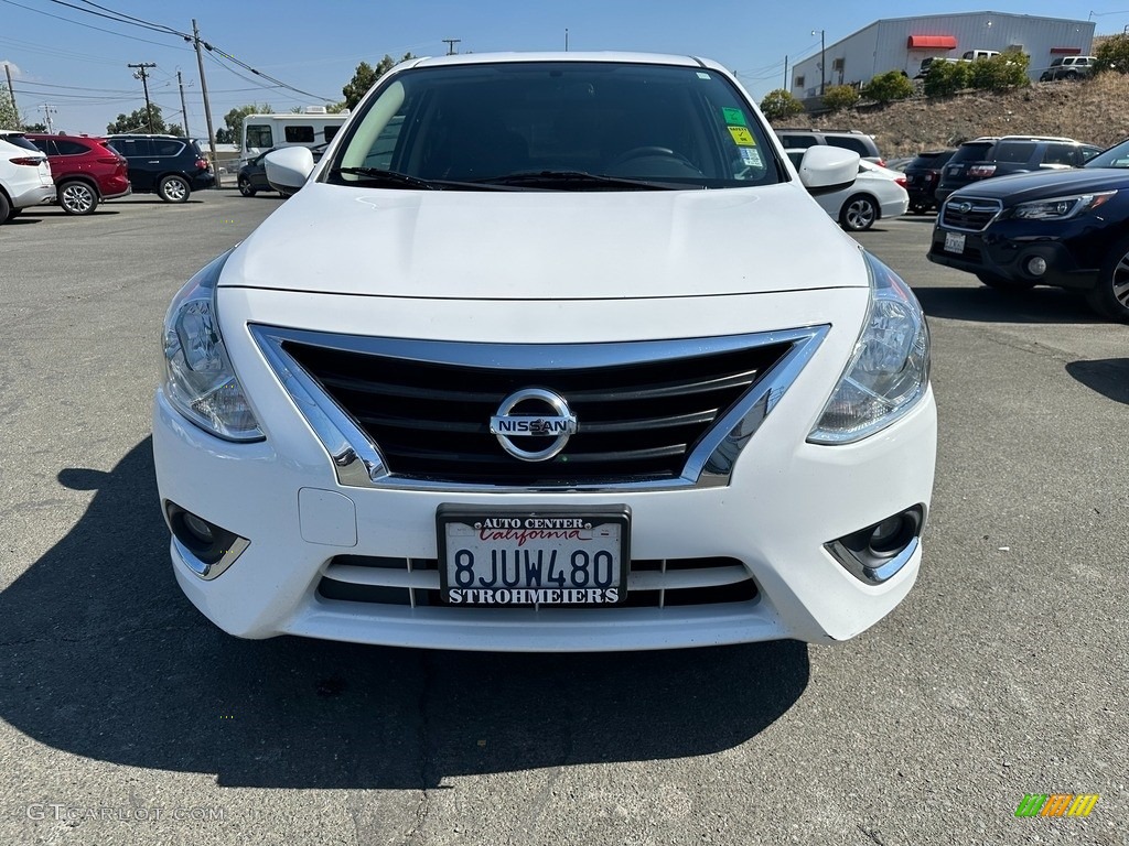 2019 Versa SV - Fresh Powder White / Charcoal photo #2