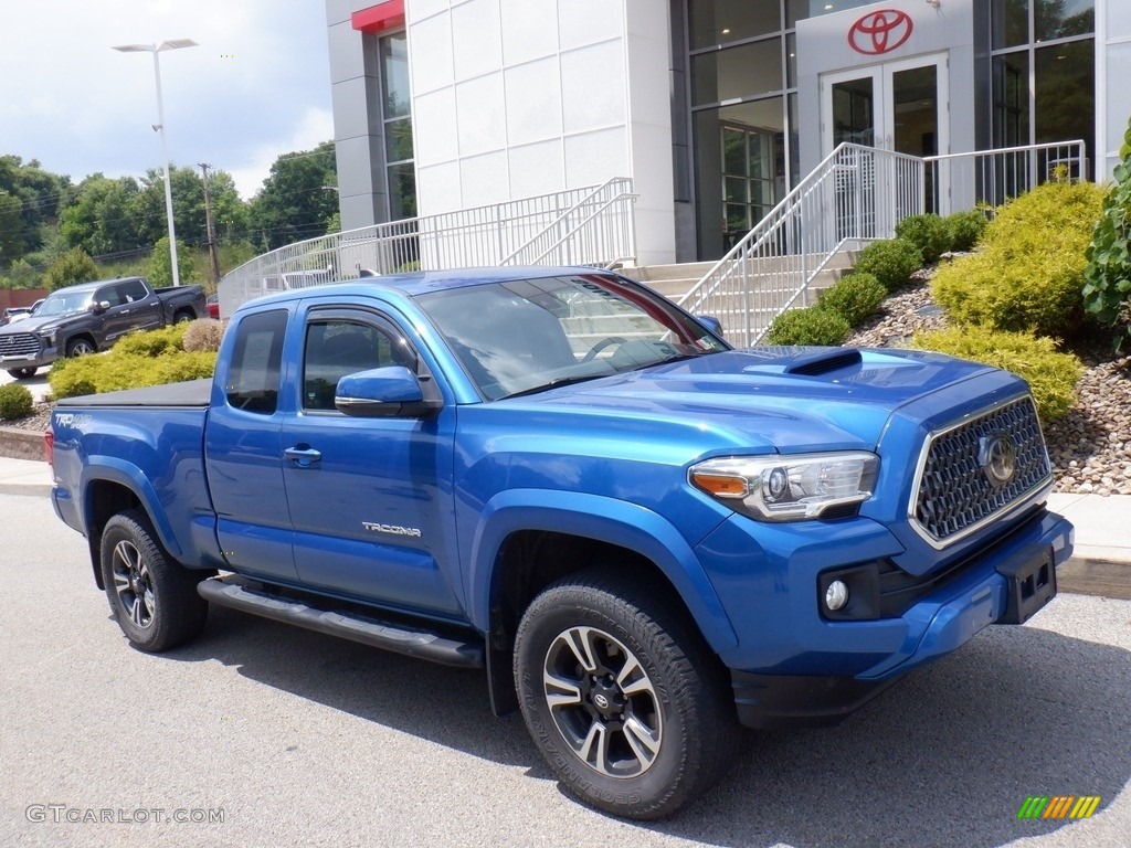 2018 Tacoma TRD Sport Access Cab 4x4 - Blazing Blue Pearl / Cement Gray photo #1