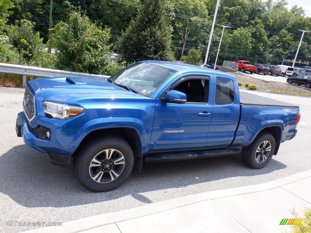 2018 Tacoma TRD Sport Access Cab 4x4 - Blazing Blue Pearl / Cement Gray photo #15