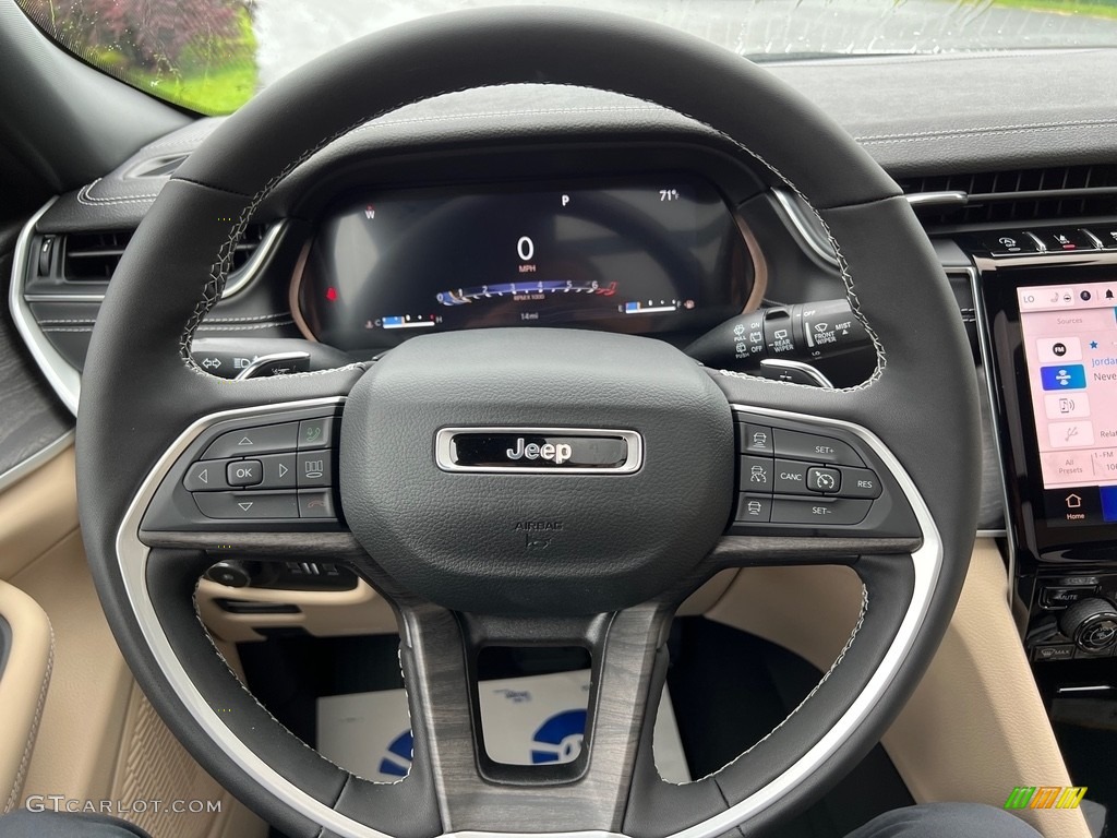 2023 Jeep Grand Cherokee L Limited Steering Wheel Photos