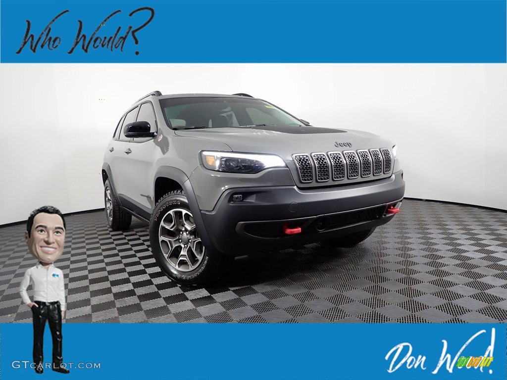 2022 Cherokee Trailhawk 4x4 - Sting-Gray / Black photo #1