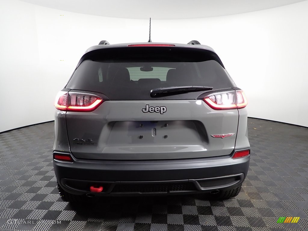 2022 Cherokee Trailhawk 4x4 - Sting-Gray / Black photo #7