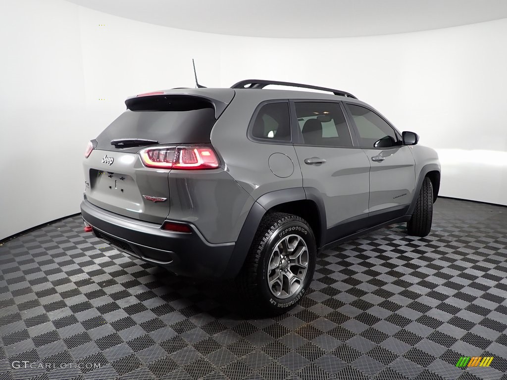 2022 Cherokee Trailhawk 4x4 - Sting-Gray / Black photo #10