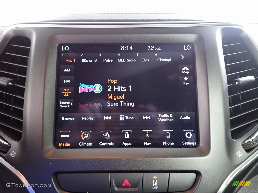 2022 Cherokee Trailhawk 4x4 - Sting-Gray / Black photo #16