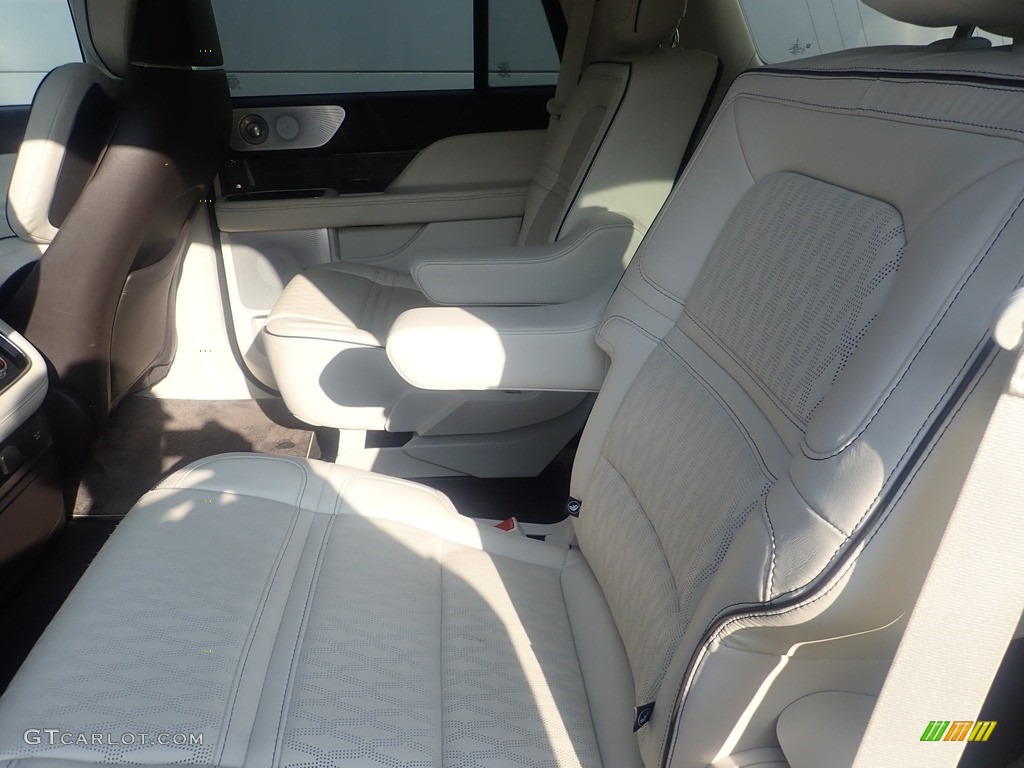 2021 Lincoln Navigator Black Label 4x4 Rear Seat Photos