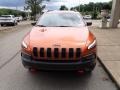 Mango Tango Pearl - Cherokee Trailhawk 4x4 Photo No. 3