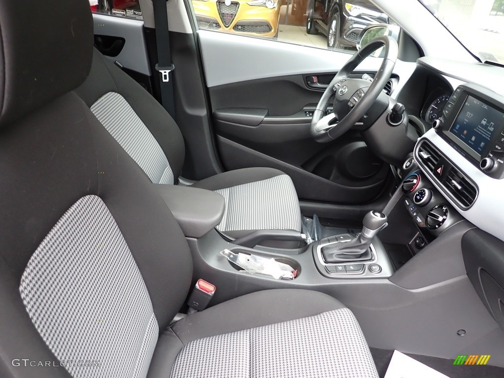 2020 Hyundai Kona SEL AWD Front Seat Photos