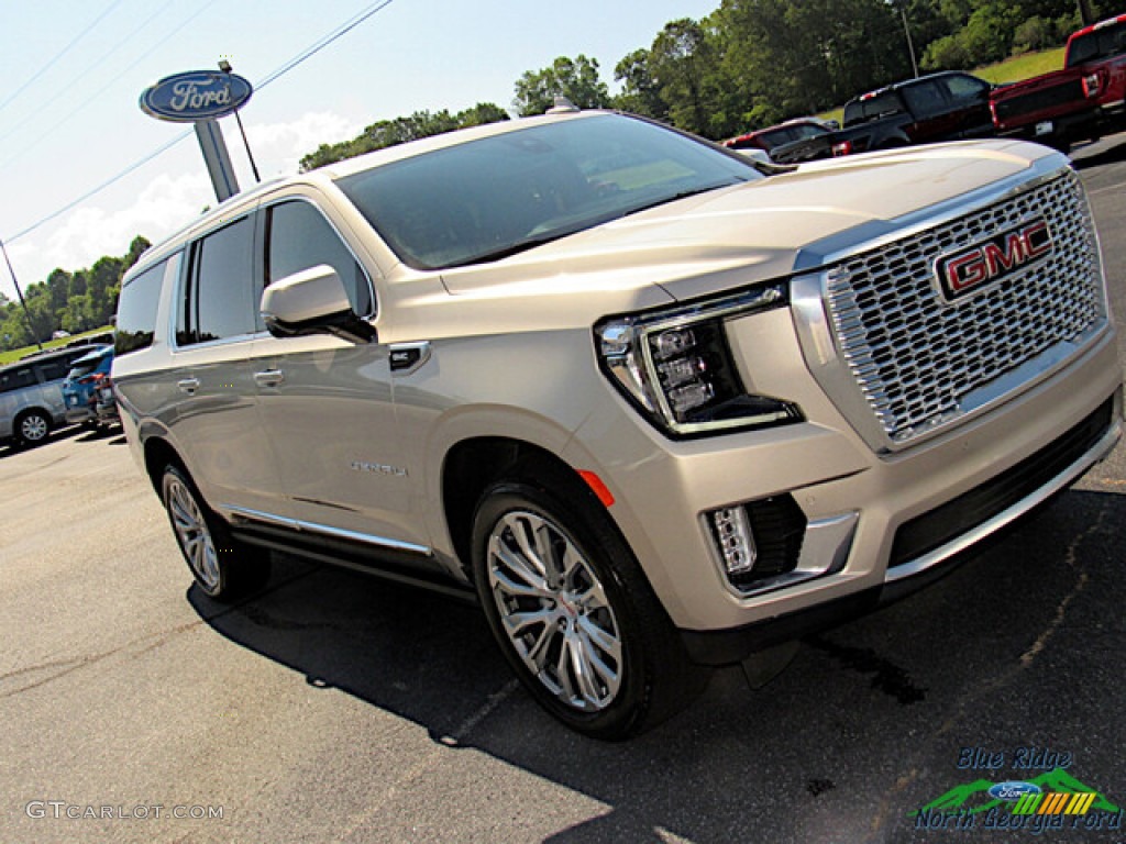 2022 Yukon XL Denali 4WD - Pearl Beige Metallic / Very Dark Ash Gray/Dark Walnut photo #29