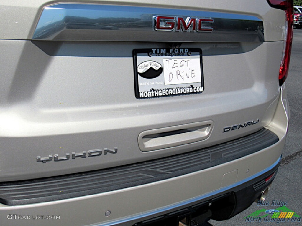 2022 Yukon XL Denali 4WD - Pearl Beige Metallic / Very Dark Ash Gray/Dark Walnut photo #32