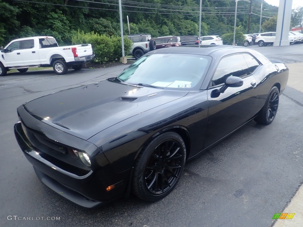 2014 Challenger R/T - Black / Dark Slate Gray/Radar Red photo #8